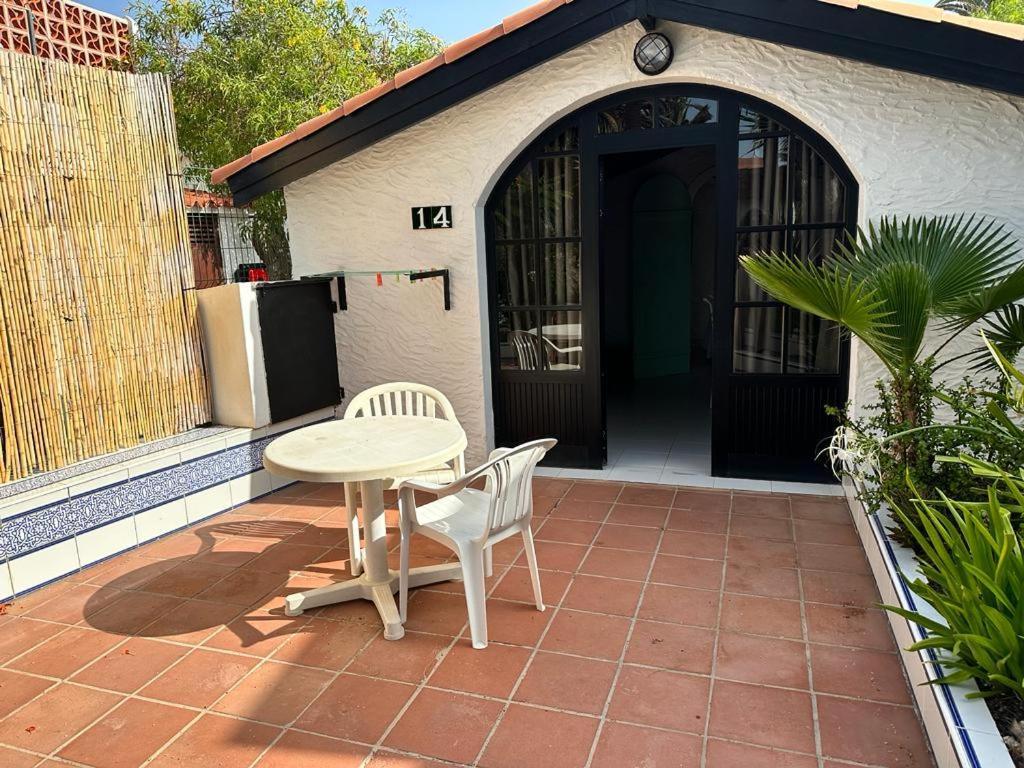 La Concha Apartments ONLY ADULTS Corralejo Exterior foto